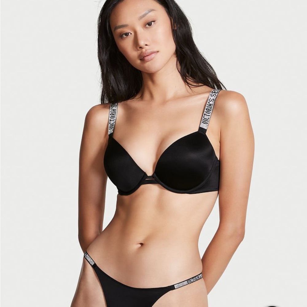 Victoria's Secret Black Bra with Logo Straps Very Sexy Push-up